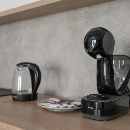 아파트 Elegant For 4 With Parking In By Renters 포즈난