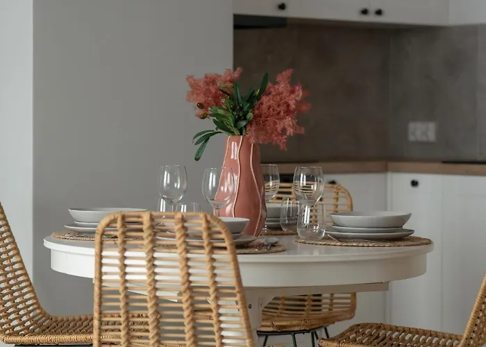 Appartement Elegant For 4 With Parking In By Renters