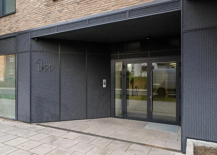 Elegant For 4 With Parking In By Renters * Poznan